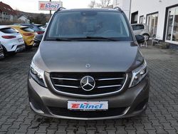 Grau Gebraucht 2018 Mercedes V220 Edition Van / Kleinbus | 29.900 € (Superpreis)