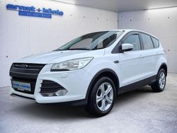 Weiß Gebraucht 2016 Ford Kuga SUV | 11.990 € (Etwas zu teuer)