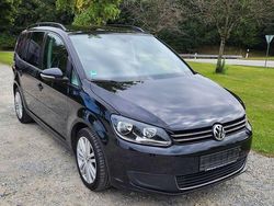 Schwarz Gebraucht 2011 VW Touran Comfortline Van / Kleinbus | 5.300 € (Fairer Preis)