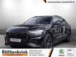 Schwarz Gebraucht 2023 Audi Q8 Competition SUV | 85.747 € (Teuer)