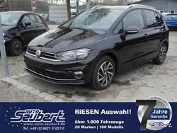 Schwarz metallic Gebraucht 2018 VW Golf Sportsvan Join Van / Kleinbus | 17.990 € (Etwas zu teuer)
