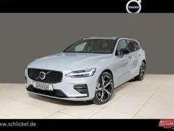 Vapour grey Neu 2025 Volvo V60 Plus Kombi | 46.450 € (Superpreis)