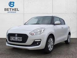 Weiß Gebraucht 2019 Suzuki Swift Comfort Limousine | 13.490 € (Fairer Preis)