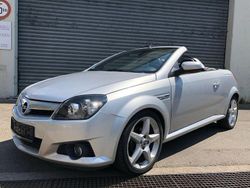 Silber Gebraucht 2005 Opel Tigra Sport Cabrio | 2.995 € (Fairer Preis)