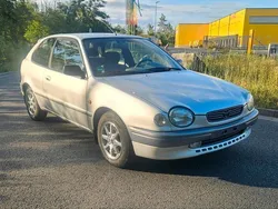 Silber Gebraucht 2000 Toyota Corolla Coupé | 4.000 €