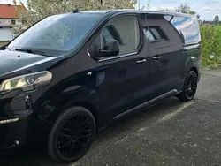Peugeot Traveller