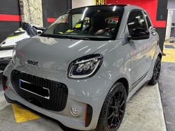 Grau Gebraucht 2021 Smart ForTwo Electric Drive Brabus Coupé | 17.000 €