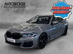 Grau Gebraucht 2023 BMW 530 M Sport Kombi | 46.275 € (Teuer)