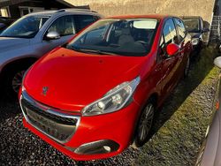 Orange power/metallic Gebraucht 2018 Peugeot 208 Signature Sky Kleinwagen | 6.090 € (Fairer Preis)