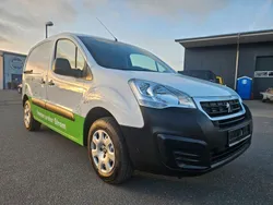 Weiß Gebraucht 2018 Peugeot Partner Van / Kleinbus | 8.400 € (Fairer Preis)