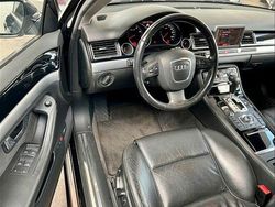 Schwarz Gebraucht 2007 Audi A8L Ambiente Limousine | 8.900 €