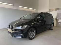 [b0b0] delfingrau metallic Neu 2024 VW Touran Comfortline Van / Kleinbus | 36.481 € (Fairer Preis)