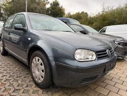Grau Gebraucht 2002 VW Golf IV Limousine | 600 € (Superpreis)