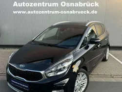 Cassisschwarz met. Gebraucht 2016 Kia Carens Van / Kleinbus | 9.980 € (Teuer)