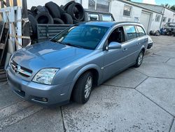 Silber Gebraucht 2005 Opel Vectra Elegance Kombi | 1.800 € (Fairer Preis)