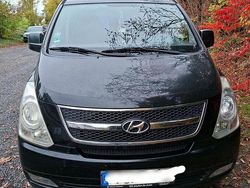 Schwarz Gebraucht 2011 Hyundai H-1 Comfort Van | 9.999 € (Etwas zu teuer)