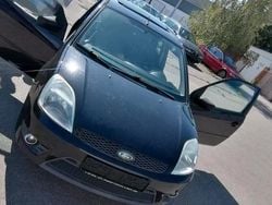 Schwarz Gebraucht 2005 Ford Fiesta ST Kleinwagen | 300 € (Superpreis)