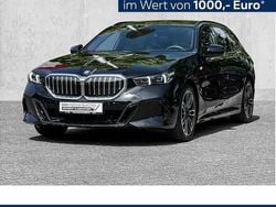 Schwarz Gebraucht 2024 BMW 520 Comfort Edition Kombi | 50.690 € (Guter Preis)