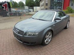 Delfingrau metallic Gebraucht 2004 Audi A4 Cabriolet Cabrio | 3.699 € (Etwas zu teuer)