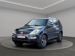 Schwarz Gebraucht 2017 Ssangyong (KGM) Rexton SUV | 12.900 € (Fairer Preis)