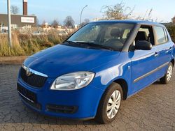 Blau Gebraucht 2009 Skoda Fabia Classic Limousine | 2.350 € (Fairer Preis)