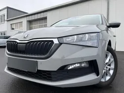 Grau steelgrau Gebraucht 2020 Skoda Scala Ambition Kleinwagen | 15.990 € (Etwas zu teuer)