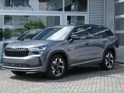 Graphite grau metallic Neu 2025 Skoda Kodiaq SportLine SUV | 51.890 € (Fairer Preis)