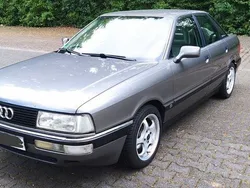 Grau Gebraucht 1990 Audi 90 Limousine | 8.250 €
