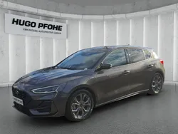 Magnetic Gebraucht 2024 Ford Focus ST-Line X Limousine | 27.890 € (Etwas zu teuer)