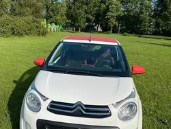 Weiß Gebraucht 2014 Citroën C1 Kleinwagen | 5.990 € (Fairer Preis)