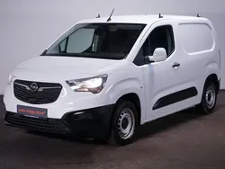 Weiß Gebraucht 2020 Opel Combo Edition Van / Kleinbus | 8.899 € (Superpreis)