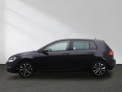 Schwarz Gebraucht 2019 VW Golf VII IQ Drive Limousine | 15.880 € (Fairer Preis)