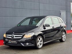Schwarz Gebraucht 2012 Mercedes B200 Sport Van / Kleinbus | 13.499 € (Fairer Preis)