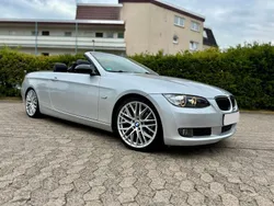 Silber Gebraucht 2009 BMW 320 Cabriolet M Sport Cabrio | 7.500 €