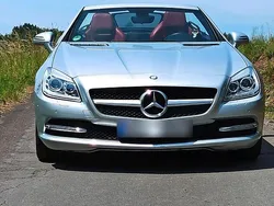 Silber Gebraucht 2011 Mercedes SLK250 Cabrio | 21.400 € (Fairer Preis)