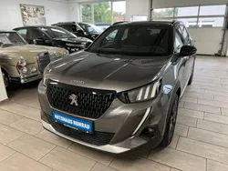 Lackierung platiniumgrau Gebraucht 2021 Peugeot 2008 GT SUV | 20.900 € (Fairer Preis)