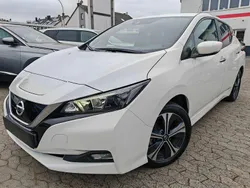 Weiß Gebraucht 2022 Nissan Leaf Kleinwagen | 16.541 € (Guter Preis)