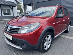 Rot Gebraucht 2010 Dacia Sandero Stepway Kleinwagen | 3.970 € (Fairer Preis)