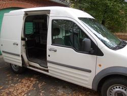 Weiß Gebraucht 2005 Ford Transit Limousine | 1.650 € (Guter Preis)