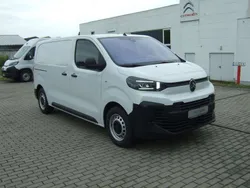 Weiss Neu 2024 Citroën Jumpy Van / Kleinbus | 27.965 € (Etwas zu teuer)