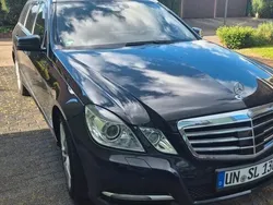 Schwarz Gebraucht 2012 Mercedes E300 Abholung | 9.299 € (Fairer Preis)