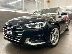 Mythosschwarz (metallic) Gebraucht 2022 Audi A4 Advanced Limousine | 30.799 € (Fairer Preis)
