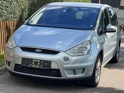 Silber Gebraucht 2009 Ford S-MAX Titanium Van / Kleinbus | 3.850 € (Fairer Preis)