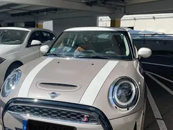 Beige Gebraucht 2022 Mini Cooper S Kleinwagen | 28.500 € (Etwas zu teuer)