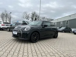 Rebel green Gebraucht 2023 Mini Cooper Resolute Edition Kleinwagen | 23.895 € (Teuer)
