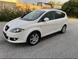 Weiß Gebraucht 2008 Seat Altea XL Van / Kleinbus | 2.000 € (Guter Preis)