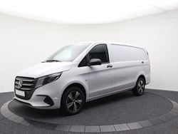 Artic white Gebraucht 2024 Mercedes Vito Van | 52.500 €