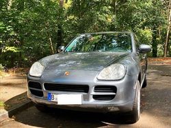 Grau Gebraucht 2005 Porsche Cayenne SUV | 7.800 € (Guter Preis)