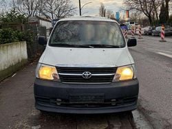 Weiß Gebraucht 2009 Toyota HiAce H4 Van / Kleinbus | 7.990 € (Teuer)