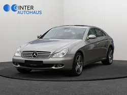 Silber Gebraucht 2005 Mercedes CLS350 Limousine | 13.990 €